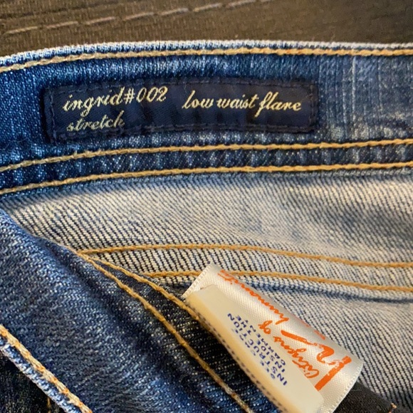 Citizens of Humanity, Ingrid #002 stretch low waist flare jeans, size 29 - Picture 4 of 7